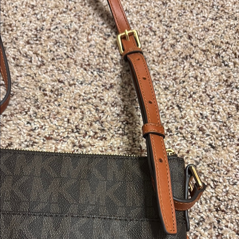 Michael Kors Brown Messenger Bag with Monogram Print - Mint condition - Picture 4 of 4